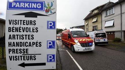 La foudre est tombée sur un chapiteau du festival "Le Vieux Canal" à Azerailles, en Meurthe-et-Moselle, le 2 septembre 2017.&nbsp; (ALEXANDRE MARCHI / MAXPPP)