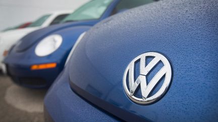 Pollution : l'enquête sur la tricherie de Volkswagen s'étend