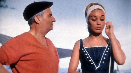 Louis de Funès et Geneviève Grad dans "Le Gendarme de Saint-Tropez" de Jean Girault (1964). (MARCEL DOLE / AFP)