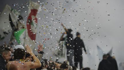 Les supporters sont allés un peu trop loin lors du derby rhônalpin. (JEFF PACHOUD / AFP)