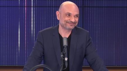 Richard Malka, l'avocat de Charlie Hebdo, était l'invité de franceinfo lundi 30 novembre 2020. (FRANCEINFO / RADIO FRANCE)