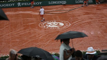 &nbsp; (Les matchs ont été interrompus un peu après 15h à cause de la pluie © MaxPPP)