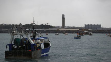 Jersey : les pêcheurs français manifestent en eaux britanniques