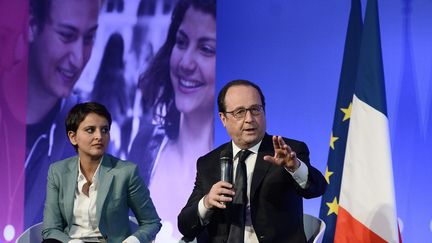 &nbsp; (François Hollande défend son bilan éducatif © REUTERS)