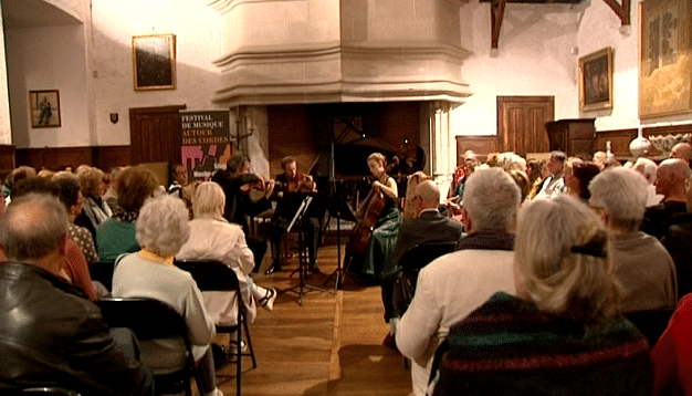 250 personnes pour la soirée de clôture
 (France 3)