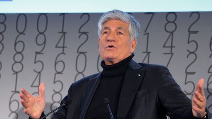 Maurice L&eacute;vy, PDG de Publicis, pr&eacute;sente les r&eacute;sultats de l'ann&eacute;e 2011 de son groupe, n&deg;3 mondial.&nbsp; (ERIC PIERMONT / AFP)