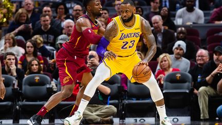 Lebron James de retour à Cleveland (JASON MILLER / GETTY IMAGES NORTH AMERICA)