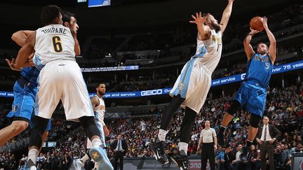 Axel Toupane sous le maillot des Nuggets (DOUG PENSINGER / GETTY IMAGES NORTH AMERICA)