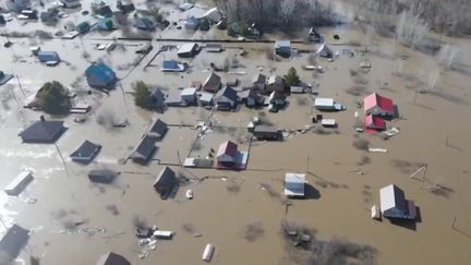 Russie : des inondations historiques dans le sud du pays (France 2)