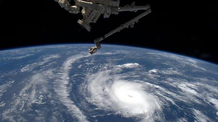 Une photo de la Terre prise depuis la Station spatiale internationale, le 20 août 2015. (NASA / REUTERS)