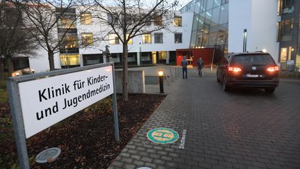 L'entrée de l'hôpital d'Ulm (Allemagne), le 29 janvier 2020.&nbsp; (RALF ZWIEBLER / DPA)