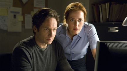 L'actrice Gillian Anderson dans le rôle de Dana Scully, en 2008, dans le film "X-Files : Régénération", avec David Duchovny. (TWENTIETH CENTURY FOX FILM CORPO / AFP)