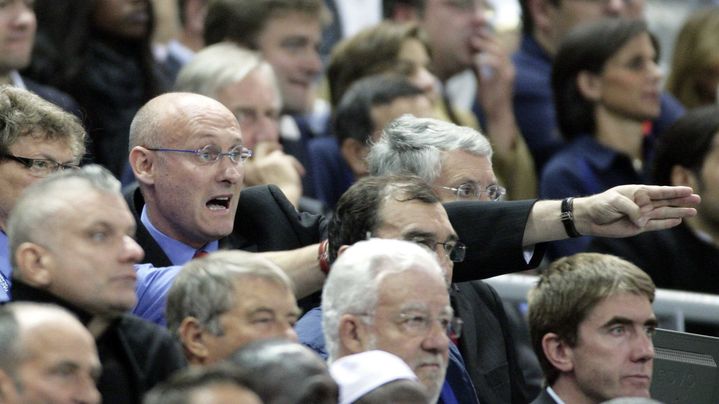 Bernard Laporte&nbsp;lors du match France-Irlande, le 21 septembre 2007, &agrave; Saint-Denis.&nbsp; (NIVIER/SIPA)