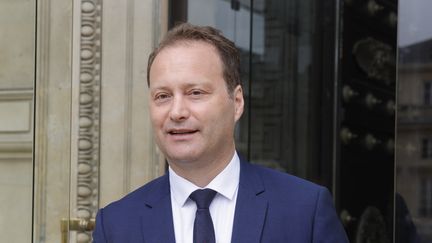 Le député Sylvain Maillard, porte-parole du groupe Renaissance à l'Assemblée nationale, le 20 juin 2022, au Palais-Bourbon à Paris. (GEOFFROY VAN DER HASSELT / AFP)