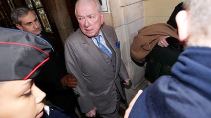 Jean-Paul Guerlain au tribunal correctionnel de Paris le 9 f&eacute;vrier 2012.&nbsp; (LEJEUNE / LE PARISIEN  / MAXPPP)