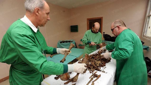 &nbsp; (La salle d'autopsie dans laquelle Bruno Frémont tente d'identifier les corps des Poilus © RF/Gaele Joly)