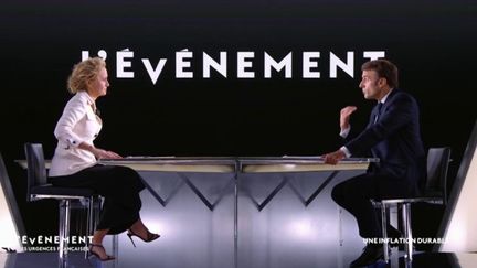 Politique : Emmanuel Macron dans "l'Événement", 60 ans du suffrage universel et coup de comm' du ministère de la Culture… L'actualité de la semaine (FRANCE 3)