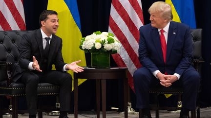 Le président ukrainien, Volodymyr Zelensky, et le président américain, Donald Trump, le 25 septembre 2019 à New York (Etats-Unis). (SAUL LOEB / AFP)