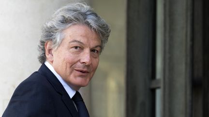 Commission européenne : Macron défend le choix Thierry Breton