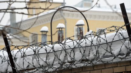 Lefortovo, le nom d'une prison du sud-est de Moscou qui fait trembler tous les Russes (illustrations). (KIRILL KUDRYAVTSEV / AFP)