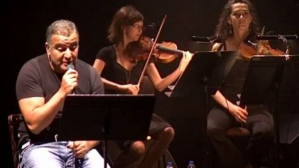 Magyd Cherfi accompagné au violon
 (France3/culturebox)