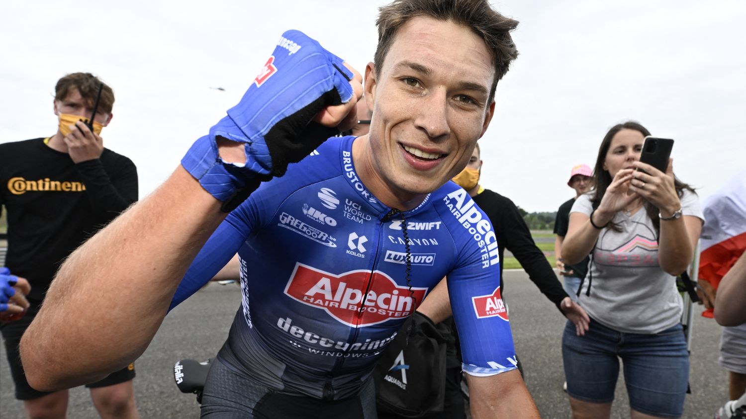 VIDEO Tour de France Jasper Philipsen roi du sprint échappée normande Le résumé de