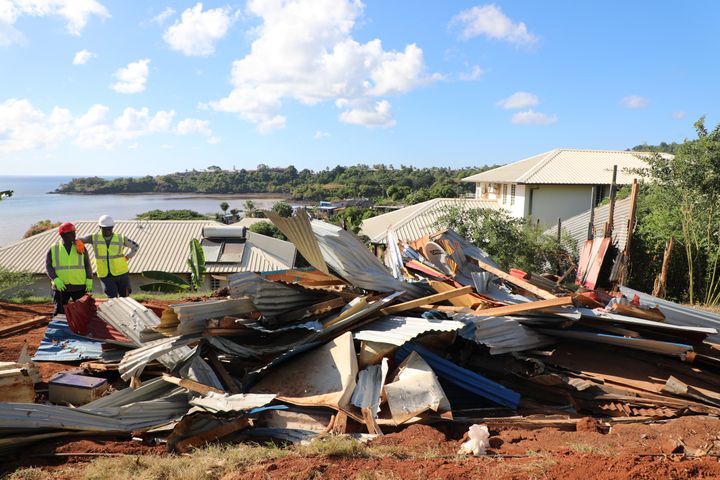 A destroyed slum in Koungou (Mayotte), June 19, 2023. (ROBIN PRUDENT / FRANCEINFO)