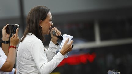 La cheffe de l'opposition au Venezuela, Maria Corina Machado, s'adresse à la foule à Caracas, le 30 juillet 2024. (PEDRO RANCES MATTEY / ANADOLU / AFP)