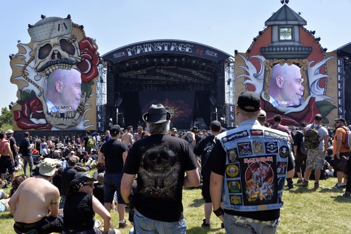 Une des scènes du Hellfest vendredi 19 juin 2015.
 (Georges Gobet / AFP)