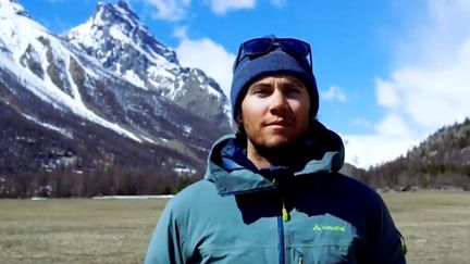 Maxime Buffet, skieur freeride part à l'assaut de deux sommets&nbsp;de l'Himalaya de plus de 6&nbsp;000 mètres. (CAPTURE D'ÉCRAN YOUTUBE)