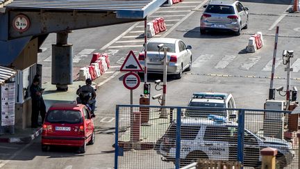 Le point de passage entre le Maroc et l'enclave espagnole de Ceuta le 4 septembre 2018. (FADEL SENNA / AFP)