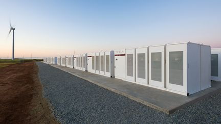 Tesla a construit la plus grosse batterie du monde, à Hornsdale (Australie). (TESLA / REUTERS)