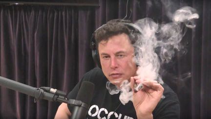 Elon Musk a réalisé une interiew de plus de deux heures avec l'animateur de podcast Joe Ragen, le 6 septembre 2018 en Californie.&nbsp; (CAPTURE D'ÉCRAN YOUTUBE)