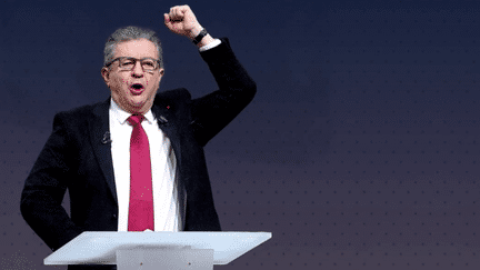 Législatives 2024 : Jean-Luc Mélenchon déclare briguer Matignon (FRANCEINFO)