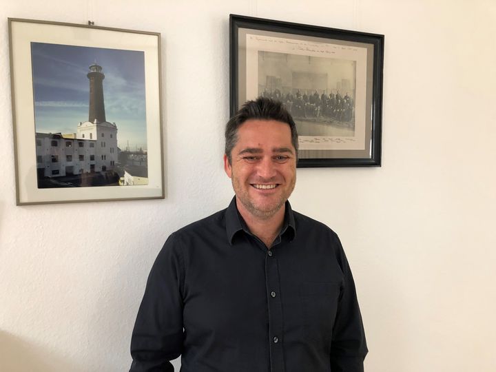 Le maire du quartier d'Ehrenfeld à Cologne, Volker Spelthann, le 3 novembre 2021. (LUDOVIC PIEDTENU / RADIO FRANCE)