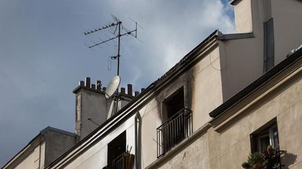 &nbsp; (Huit personnes sont mortes dans l'incendie de cet immeuble de la rue Myrha à Paris © MAXPPP)