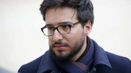 Le vice-président de l'association 13 novembre : Fraternité et vérité, Emmanuel Domenach, quitte l'Elysée, à Paris, le 21 mars 2016. (MAXPPP)