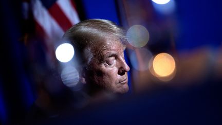 Donald Trump, le 14 septembre 2020 dans l'Arizona. (BRENDAN SMIALOWSKI / AFP)