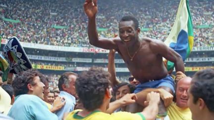 Football : le roi Pelé s'est éteint à 82 ans (FRANCE 2)