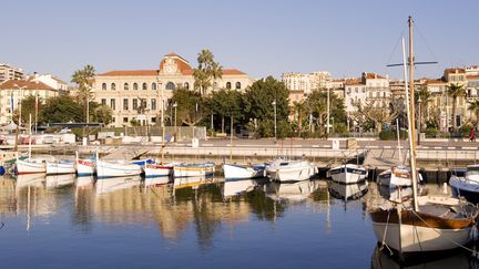 Vue de la mairie de Cannes - f&eacute;vrier&nbsp;2008 (GUIZIOU FRANCK / HEMIS.FR / AFP)