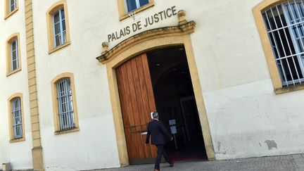 Le palais de justice de Roanne (Loire). Photo d'illustration. (YVES SALVAT / MAXPPP)