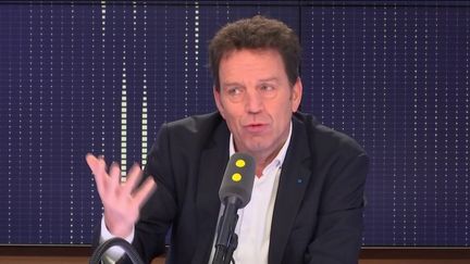 Le président du Medef, invité du 8h30 Fauvelle-Dély, le mercredi 19 décembre.&nbsp; (FRANCEINFO / RADIOFRANCE)