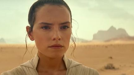 Capture d'écran de la bande-annonce de l'épisode IX "The Rise of The Skywalker", dévoilée vendredi 12 avril 2019. (STAR WARS / YOUTUBE)