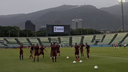 L'équipe nationale de football du Venezuela à l'entraînement avant son match d'éliminatoires pour la Coupe du monde 2022 contre l'Uruguay, le 8 juin 2021 à Caracas (MANAURE QUINTERO / POOL / AFP)