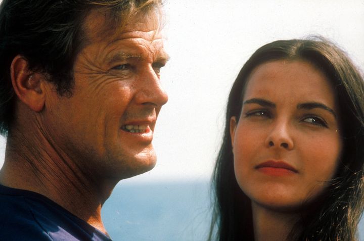 Roger Moore et Carole Bouquet dans "Rien que pour vos yeux" (1981)
 (Rex Features / SIPA)