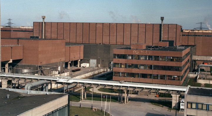 La centrale nucléaire de Greifswald (ex-Allemagne de l'Est), en 1990. (PAUL GLASER / DPA-ZENTRALBILD / AFP)