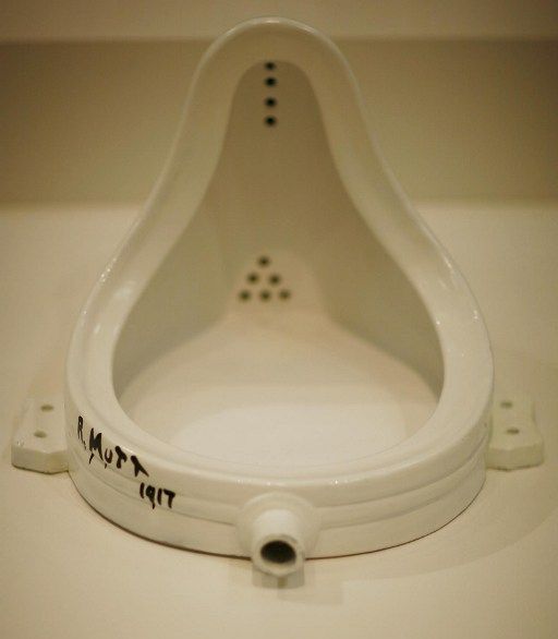 L'urinoir "Fontaine" de Duchamp
 (BEN STANSALL / AFP)