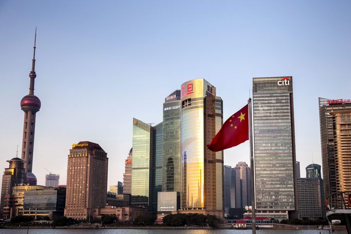 Vue du quartier d'affaires de Shanghai, capitale économique de la Chine.. (VINCENT ISORE / MAXPPP)