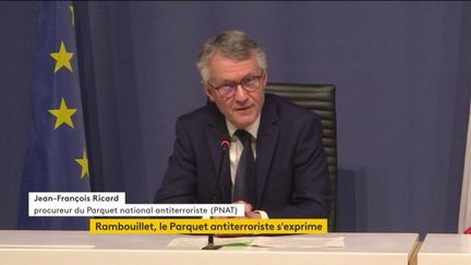 Attaque à Rambouillet : le procureur national antiterroriste fait le point sur l'enquête