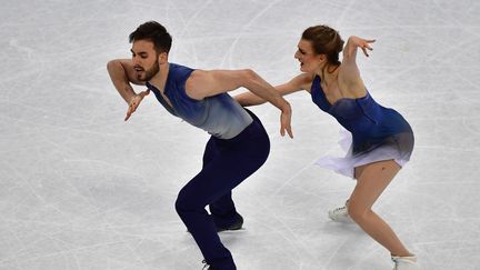 Patinage artistique : Gabriella Papadakis et Guillaume Cizeron remportent les internationaux de France